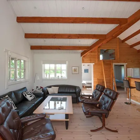 Vakantiehuis Ferieby - Torpet 81 *